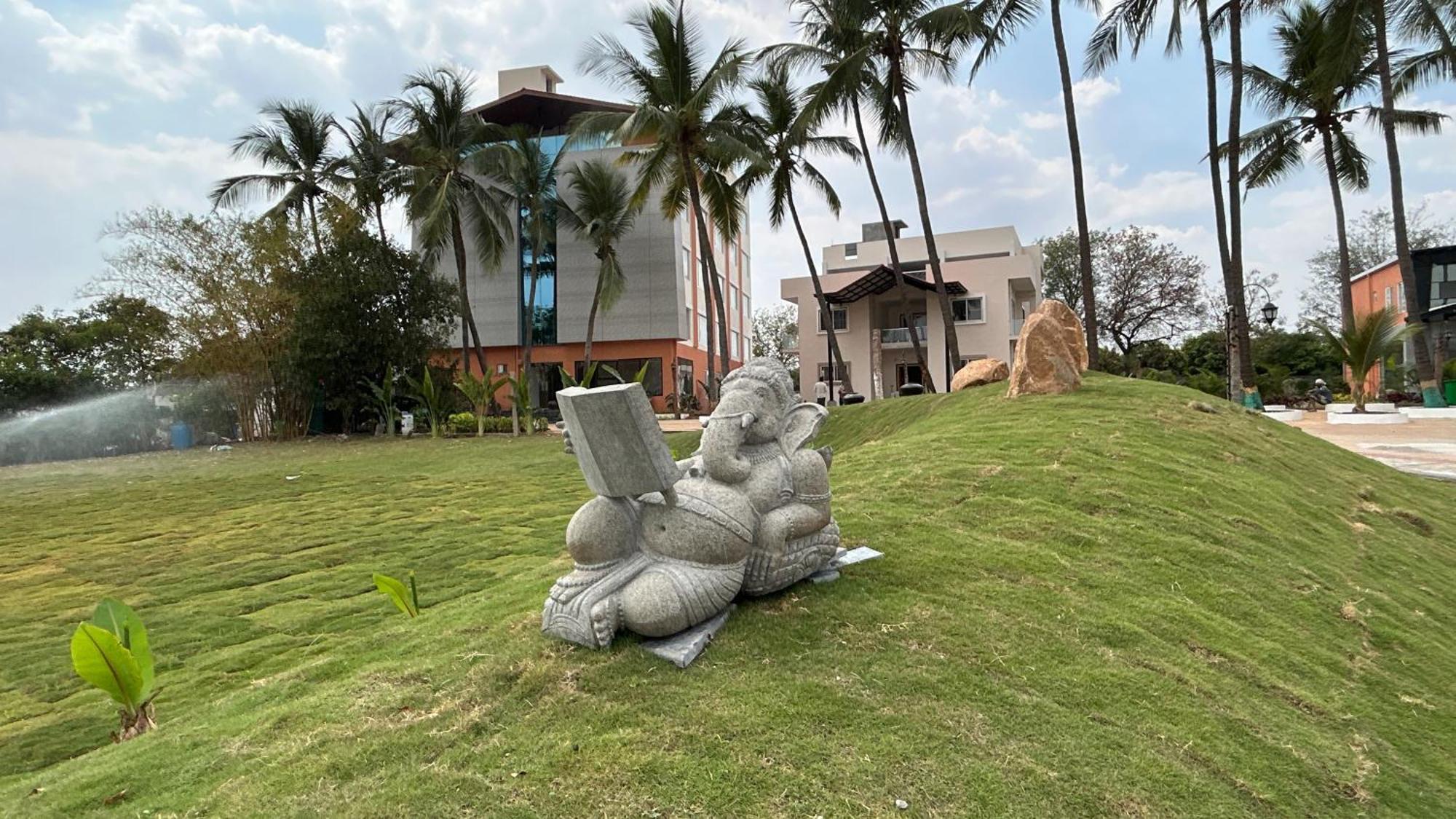 Serene Resort Hyderabad Shamshabad Exterior photo