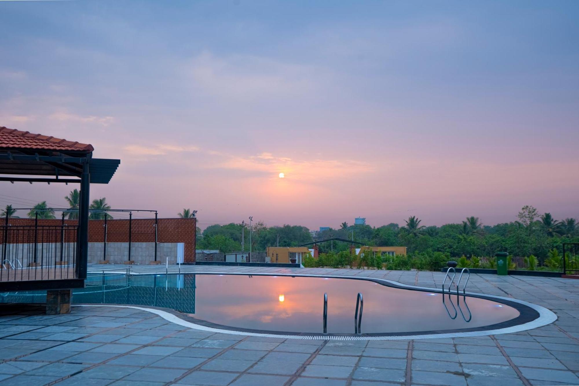 Serene Resort Hyderabad Shamshabad Exterior photo