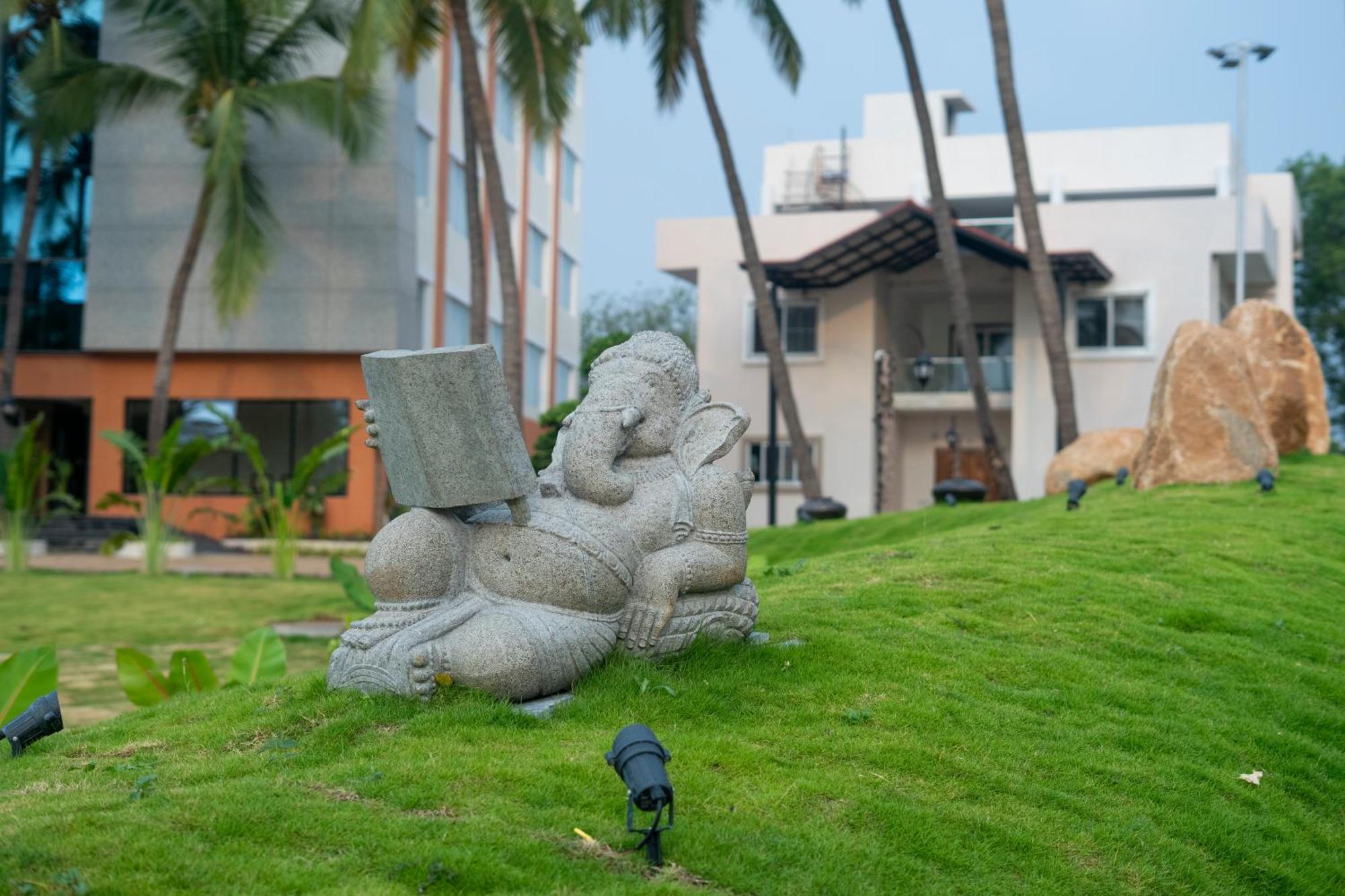 Serene Resort Hyderabad Shamshabad Exterior photo
